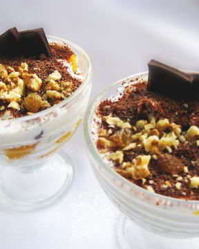 Десерт из тыквы, орехов, изюма и шоколада