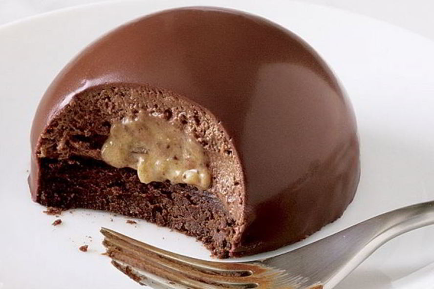Рецепт десерт шоколадная бомба на сливках