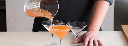 коктейль парящие в сангрии фрукты. Шаг 3