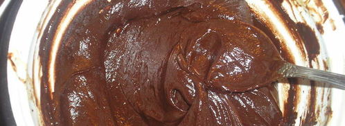 конфеты с двумя видами шоколада, с орехами и сухофруктами. Шаг 2