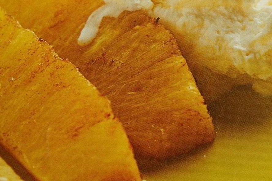 Рецепт ананасы на гриле со свежим сырным кремом