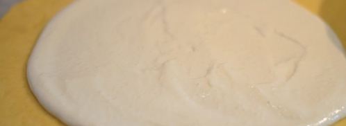 бархатная галета с творожным кремом и ягодами. Шаг 9