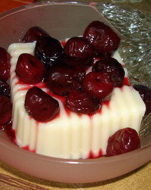 Крем с вишнями