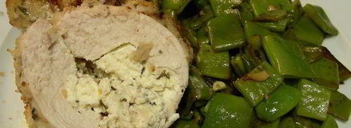 куриные грудки, фаршированные крем-чизом филадельфия, фетой и ароматными травами. Шаг 7