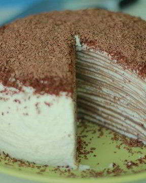 Тортик из блинов с шоколадным кремом