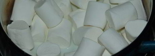 тыквенный крем чиз с маршмеллоу в шоколаде на halloween. Шаг 3