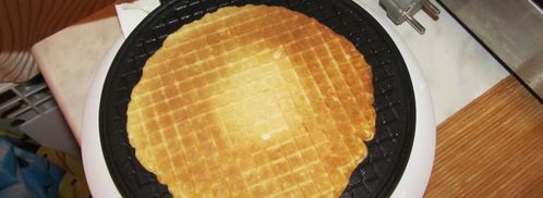 вафельные корзинки с творожно-сливочным кремом. Шаг 3