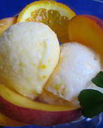 Апельсиновое и персиковое мороженое