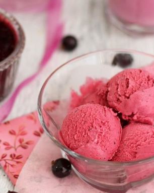 Черносмородиновое мороженое