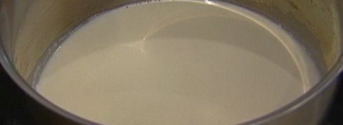 мороженое из козьего йогурта с ягодным соусом. Шаг 2