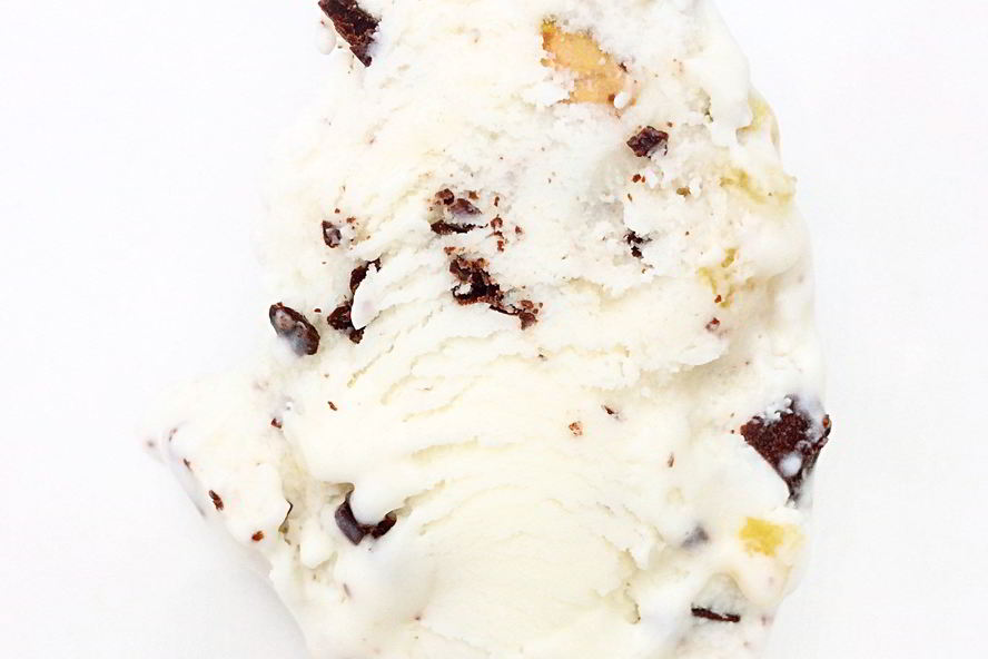 Рецепт мороженое с рикоттой, фисташками, шоколадом и засахаренной цедрой