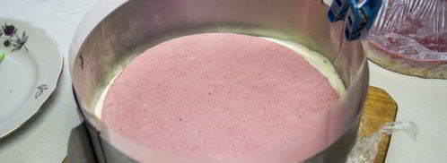 лимонно-клубничный муссовый торт. Шаг 25