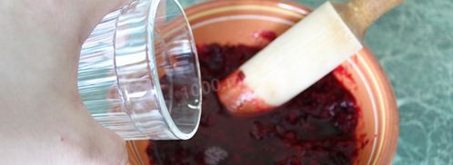 мусс клюквенный с манной крупой. Шаг 3