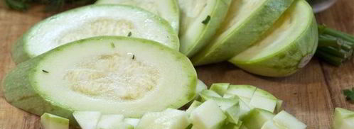 нежная говядина с муссом из кабачка и кремом из козьего сыра. Шаг 3