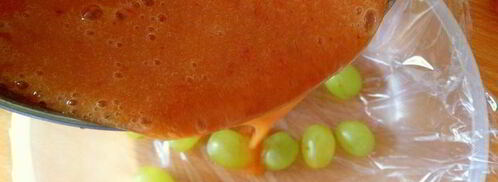 персиковый мусс-желе с виноградом и лепестками миндаля. Шаг 6