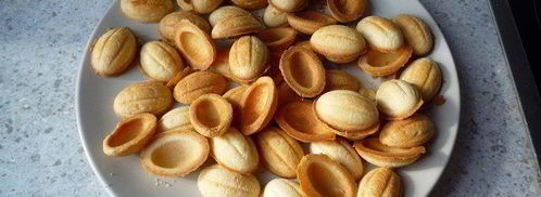 орешки со сгущенкой вкус детства. Шаг 8