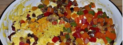 кулич с изюмом и цукатами. Шаг 4