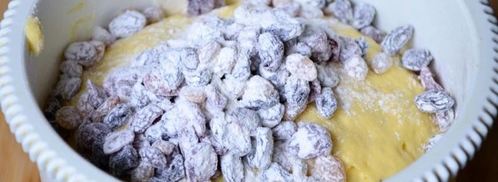 пасхальная булка с изюмом. Шаг 12