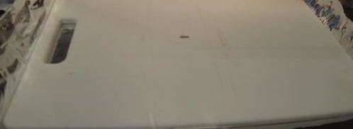 рулет из шоколадного суфле с малиной. Шаг 13