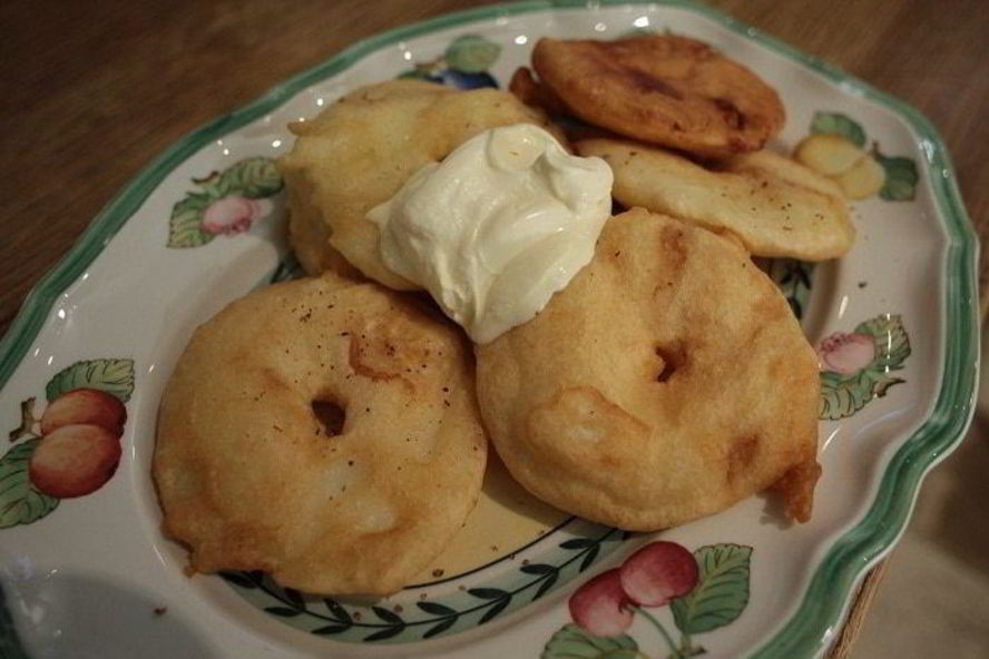 Рецепт яблочные кольца в кляре