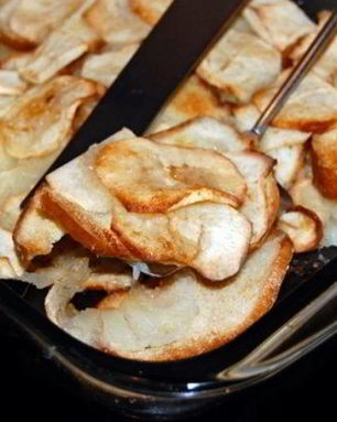 Яблоки, запеченные с черствым хлебом