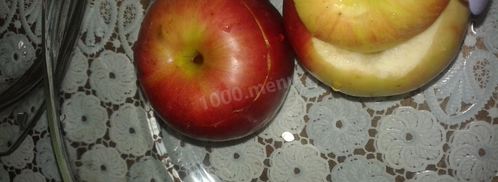 запеченные яблоки в микроволновке. Шаг 4