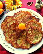 Драники из картофеля, кабачка и яблока