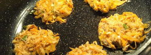 драники из тыквы и картофеля с шампиньонами. Шаг 3