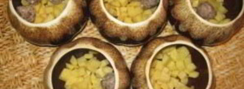 фрикадельки с картошкой в горшочках. Шаг 3