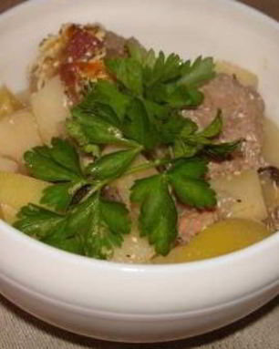 Картофель с фрикадельками