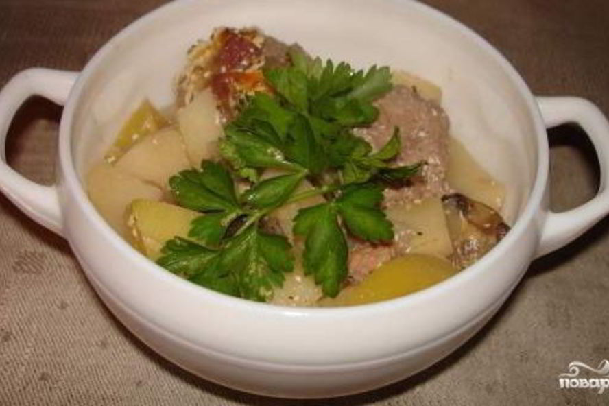 Рецепт картофель с фрикадельками