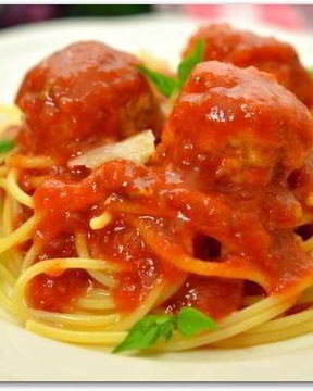 Куриные фрикадельки в томатном соусе