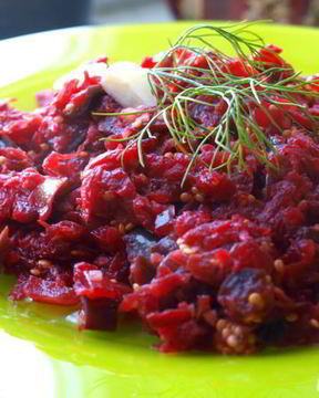 Гарнир из свеклы и баклажанов