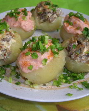 Картофель с двумя начинками