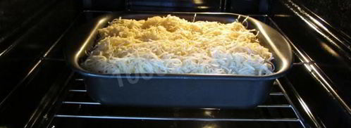 картофель с сосиской в духовке. Шаг 12