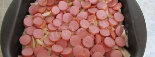 картофель с сосиской в духовке. Шаг 9