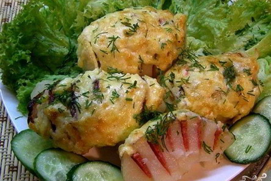 Рецепт картошка с колбасой и сыром в духовке