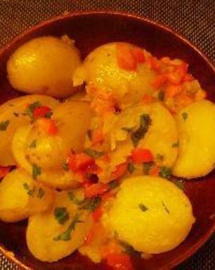 Отварной картофель с горчичной заправкой