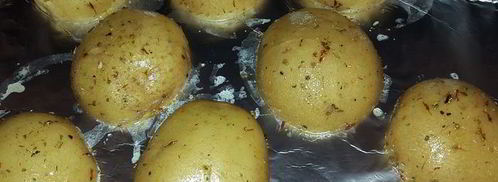 печеный картофель с красной икрой. Шаг 2