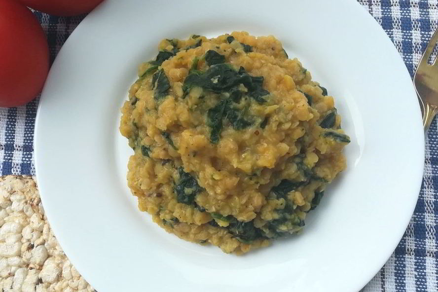 Рецепт пряная чечевица со шпинатом