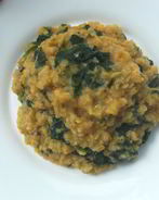 Пряная чечевица со шпинатом