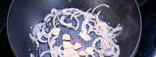 пряный рис с яйцом и беконом. Шаг 4