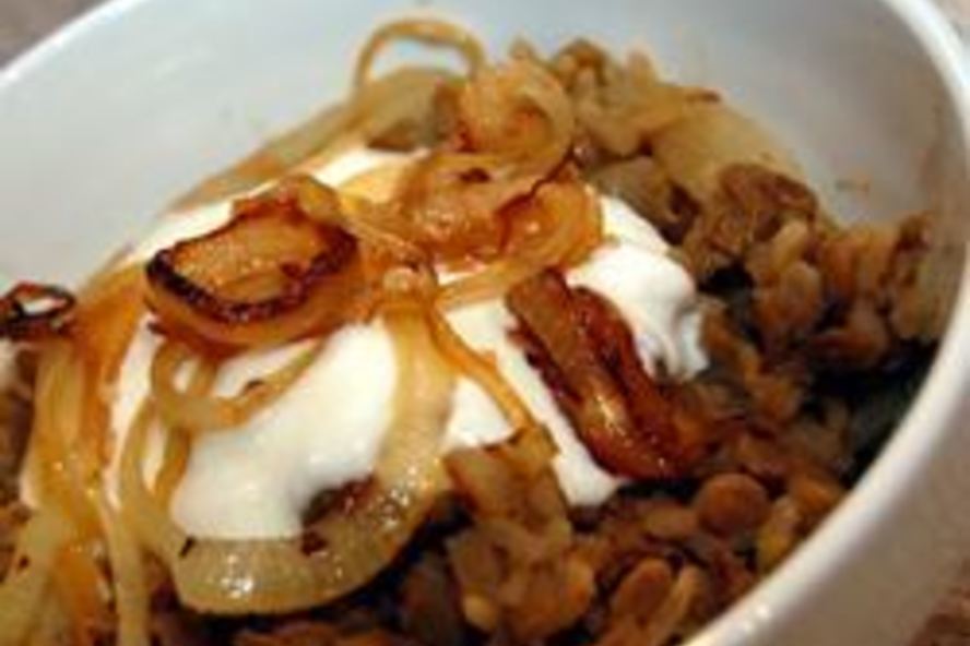 Рецепт рис с чечевицей и жареным луком