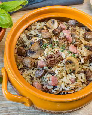 Рис с куриной печенью и грибами