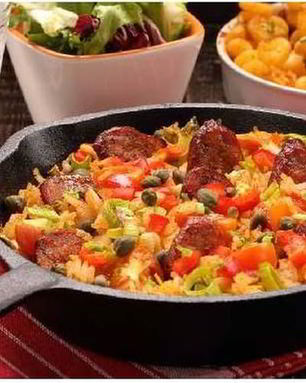 Рис с ветчиной и острыми чоризо