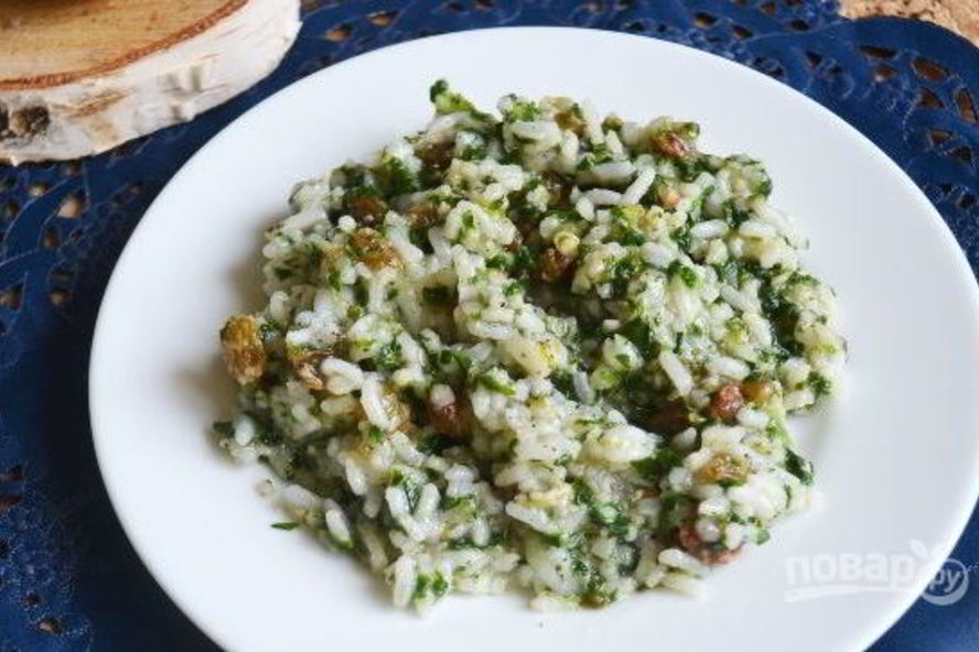 Рецепт рис со шпинатом и изюмом