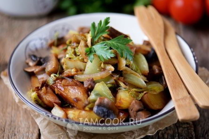 Рецепт жареная картошка с капустой на сковороде