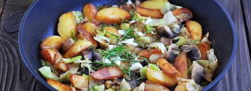 жареная картошка с капустой на сковороде. Шаг 7