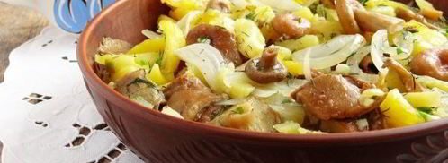 жареная картошка с солеными грибами. Шаг 18