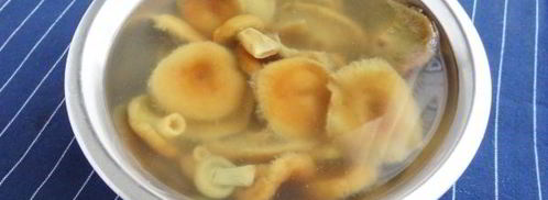 жареная картошка с солеными грибами. Шаг 4